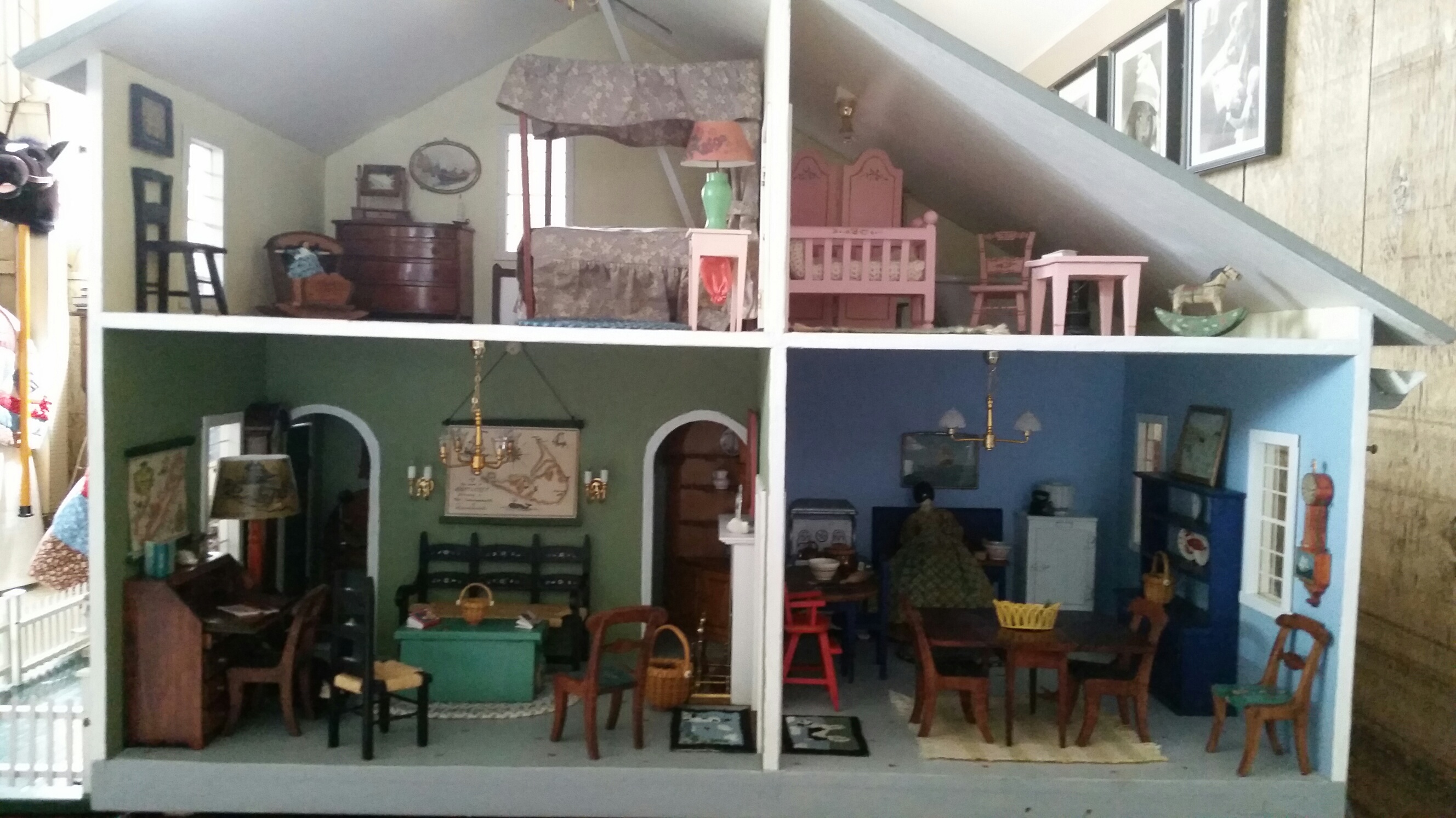 Tynietoy dollhouse clearance